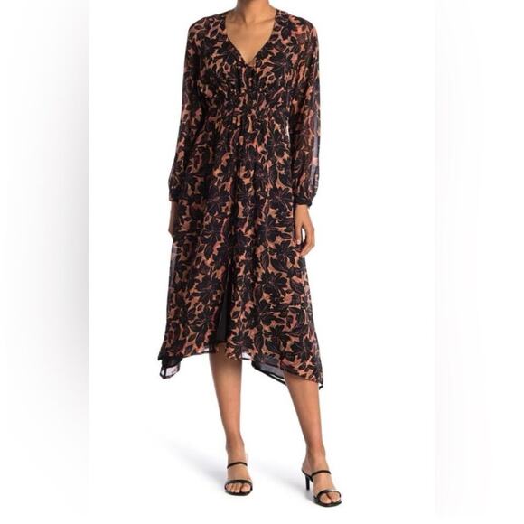 ASTR The Label Smocked Bodice Floral Midi Dress